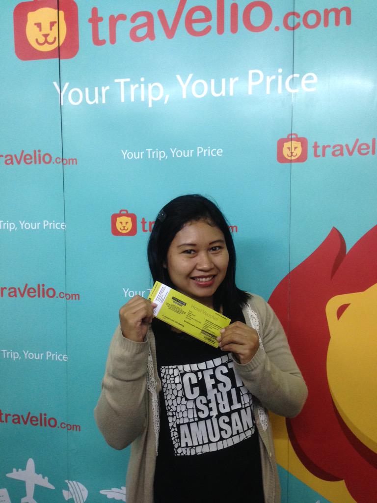 Pemenang Games #JagoNawar di Booth Travelio di Indonesia Travel Fair 2015 (4)