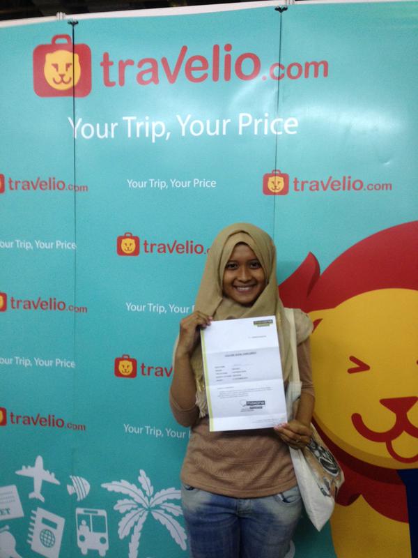 Pemenang Games #JagoNawar di Booth Travelio di Indonesia Travel Fair 2015 (8)