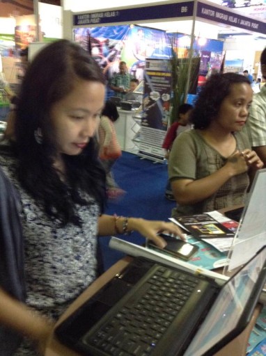 Suasana Booth Travelio di Indonesia Travel Fair 2015 (12)