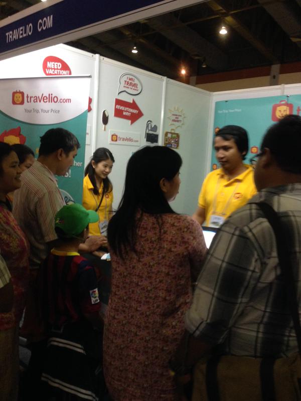 Suasana Booth Travelio di Indonesia Travel Fair 2015 (14)