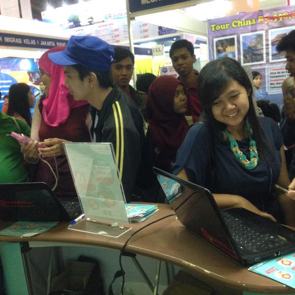 Suasana Booth Travelio di Indonesia Travel Fair 2015 (9)