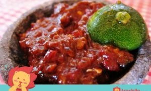 Huahhhh! Ini Dia 5 Makanan di Jakarta Yang Pedasnya “Nampar” Bibir Bolak-balik. Berani Coba?