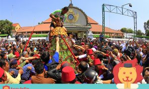 Tradisi Lebaran di 5 Kota di Indonesia Ini Unik dan Seru Banget!