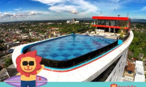 FANTASTIS!  5 Rooftop Pool di Yogyakarta Ini Bakal Memuaskan Liburan Kamu!
