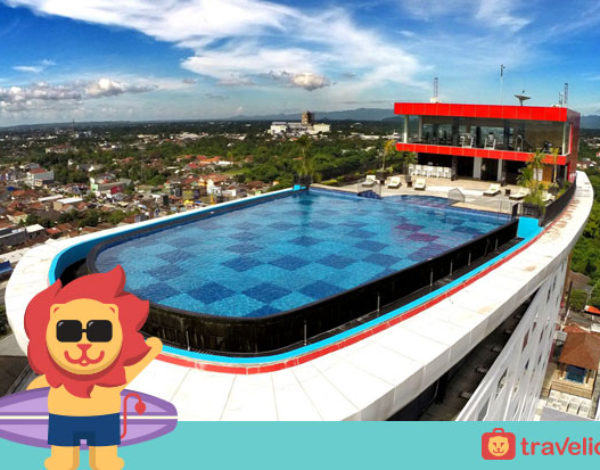 FANTASTIS! 5 Rooftop Pool di Yogyakarta Ini Bakal Memuaskan Liburan Kamu!