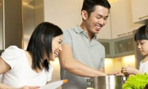 5 Aktivitas Biar Nggak Bosan Liburan Sama Keluarga