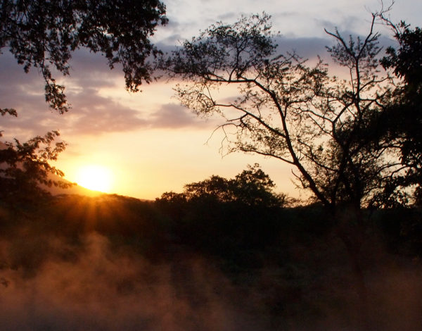 RUGI Kalau Belum ke 5 Tempat Eksotis di Jawa Timur Ini!