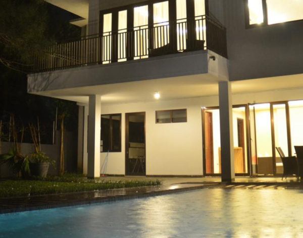 Liburan Se-genk? Cek 5 Villa Dengan Private Pool di Dago Ini!