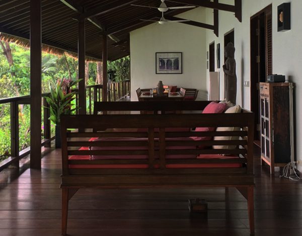 Bosan Liburan di Kota Ramai? Ngumpul di 7 Villa Sukabumi ini aja yuk!