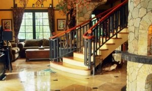 UNIK BANGET!! Villa di Sentul ini Bak Kastil di Pedesaan Eropa