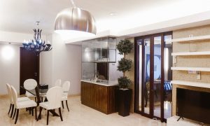 Intip Alasan Mengapa The Royale Springhill Apartment Cocok untuk Menjadi Saksi Liburan Keluarga Anda